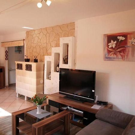 Villa Haus Clara à Husby  Extérieur photo